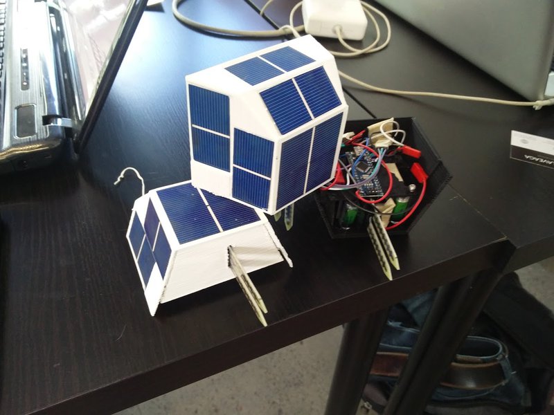 Final product for demo and presentation. Server working. Data from the sensors is being broadcast to the central hub, then on to a AWS server and back. Nice!